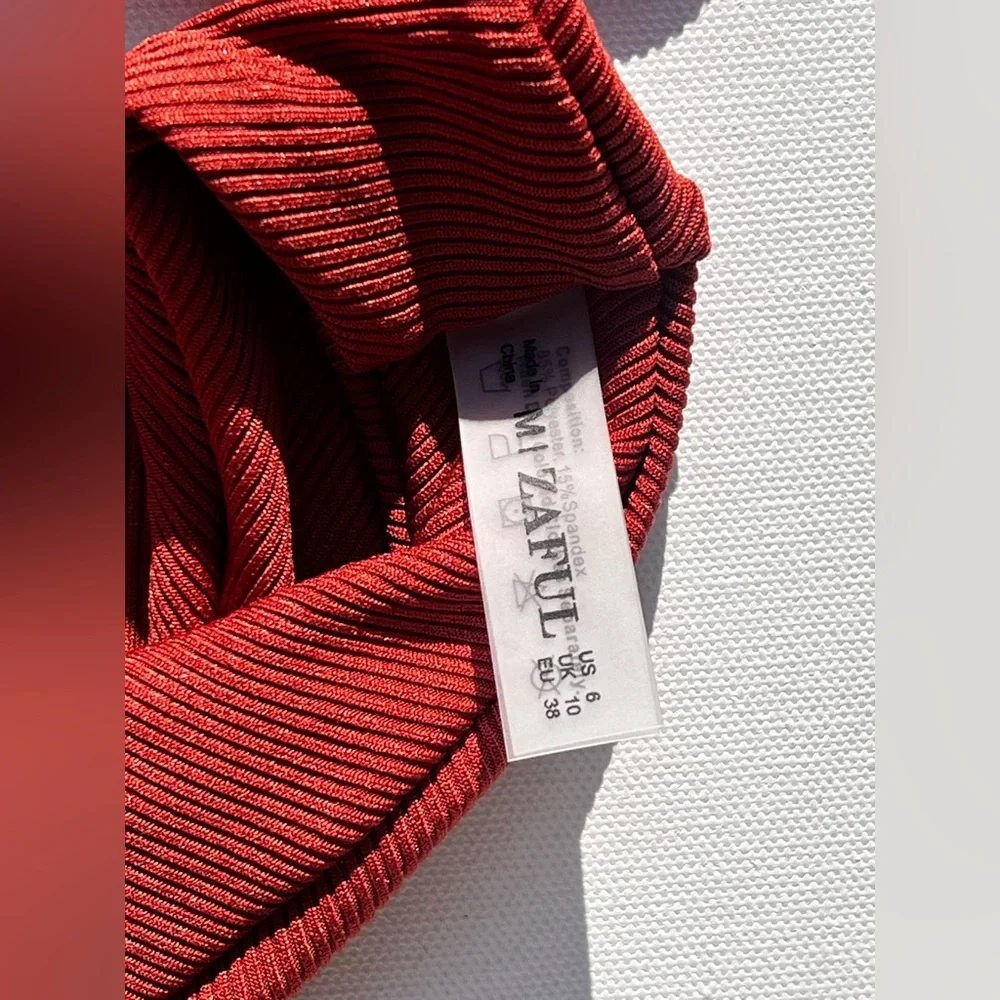 ZAFUL Underwire High Leg Ribbed Bikini With Temple Ombre NWT